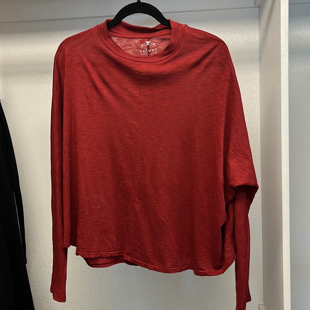 Velvet Hazel top.  Excellent condition.